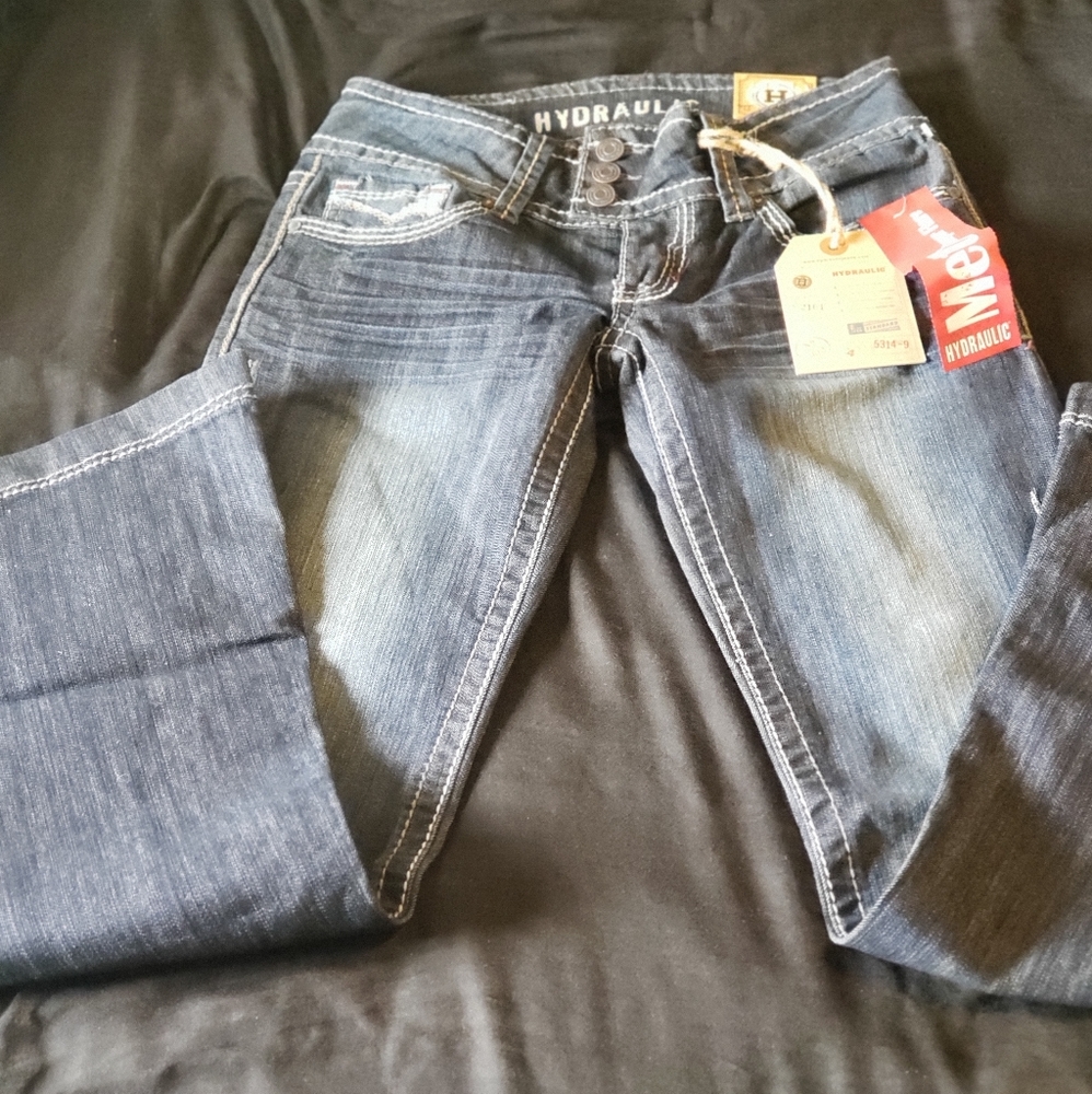 New Hydraulic  superflare strechy jeans 7/8.